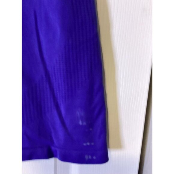 Women's Best Purple shorts - Picture 3 of 5